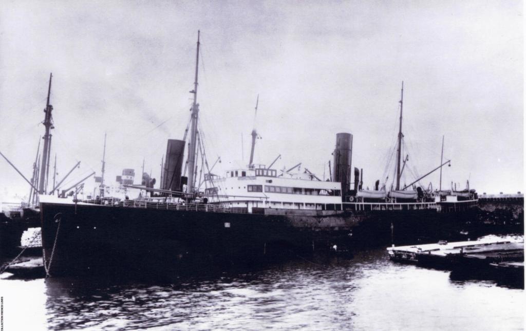 Paquebot-mixte "Mayenne", 1909/1923-1943, ex Saga (Crédit photo : Cie Gle Transatlantique - Coll.privée)